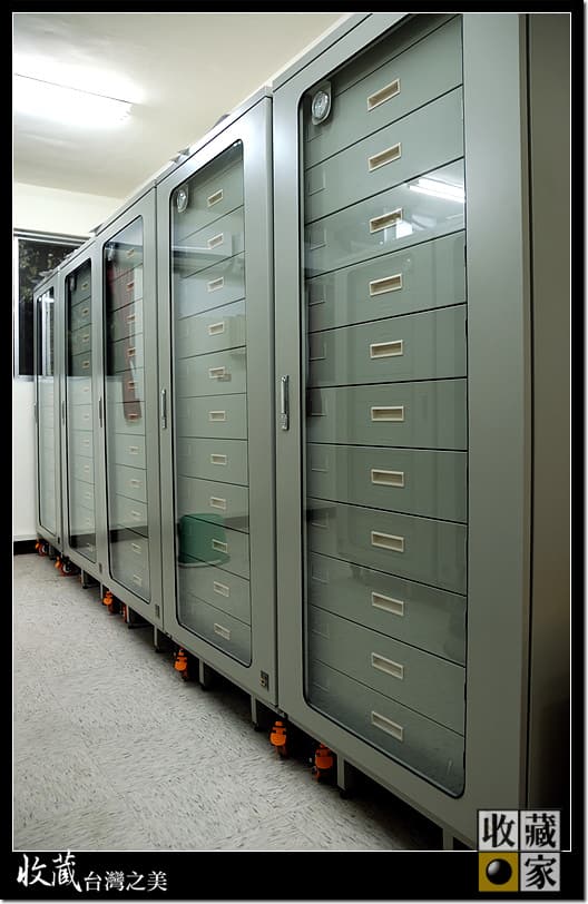 微縮片 珍貴檔案記錄 收藏家電子防潮保管庫 符合國家檔案法的最佳保存方案 