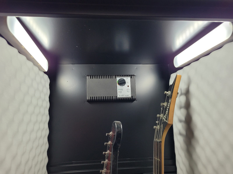 幫ART-288 DIY加LED燈，讓吉他的豪宅美美的。