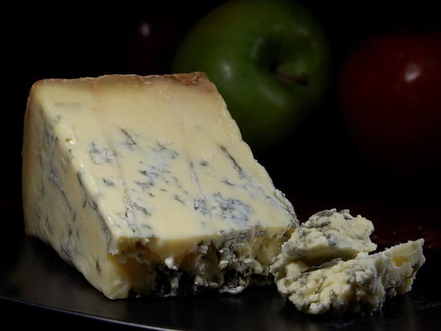 起司是利用各種不同霉菌來轉化乳酪的美味食品